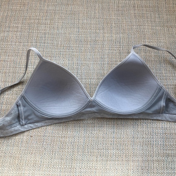 Girls bra - Picture 2 of 3
